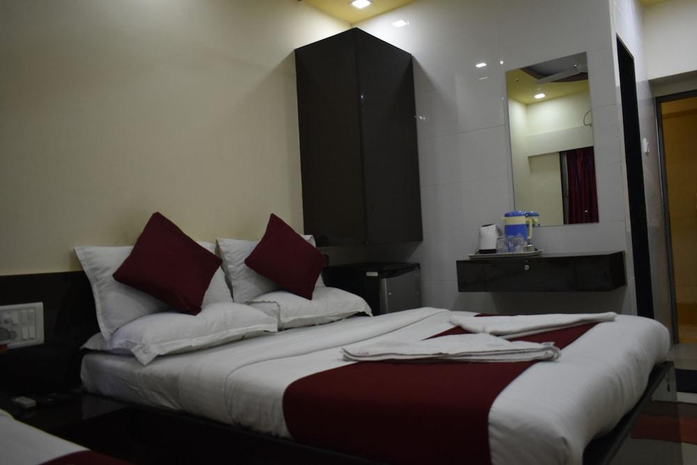 Hotel Arma Court - Near Us Embassy, Bkc Mumbai Exterior photo