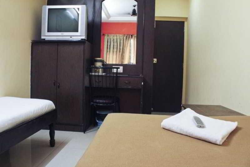 Hotel Arma Court - Near Us Embassy, Bkc Mumbai Exterior photo