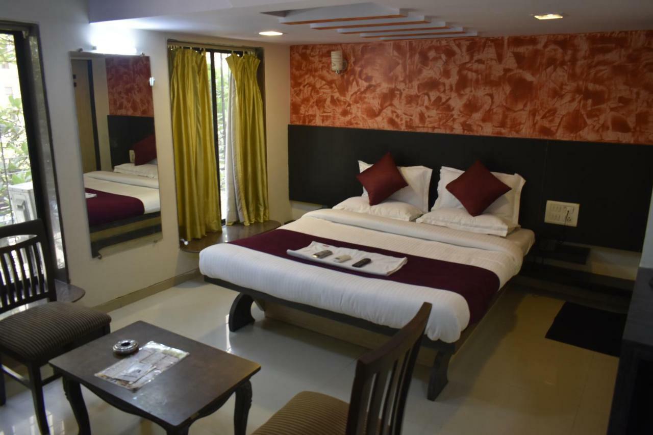 Hotel Arma Court - Near Us Embassy, Bkc Mumbai Exterior photo