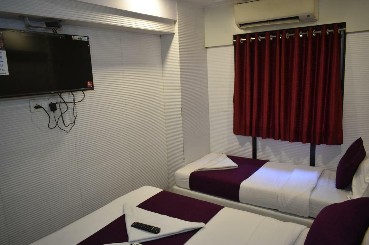 Hotel Arma Court - Near Us Embassy, Bkc Mumbai Exterior photo